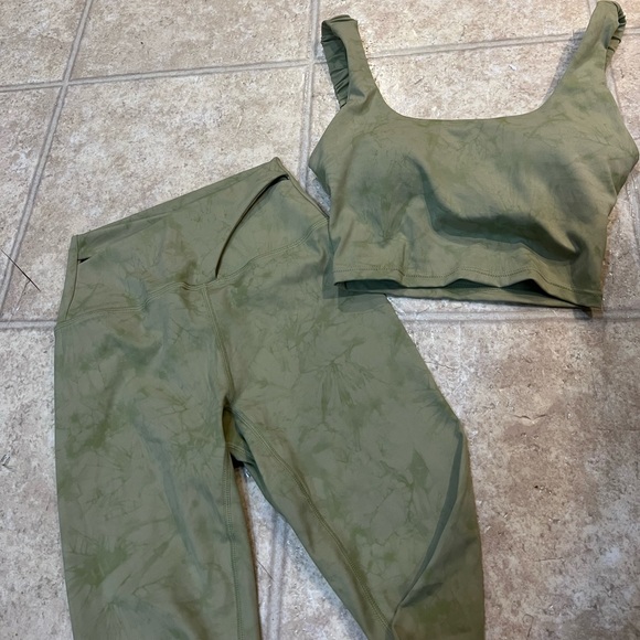 Astoria active wear set! - Picture 2 of 5